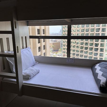Bollywood Beach Hostel Dubaj Zewnętrze zdjęcie