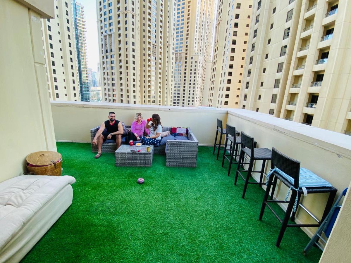 Bollywood Beach Hostel Dubaj Zewnętrze zdjęcie